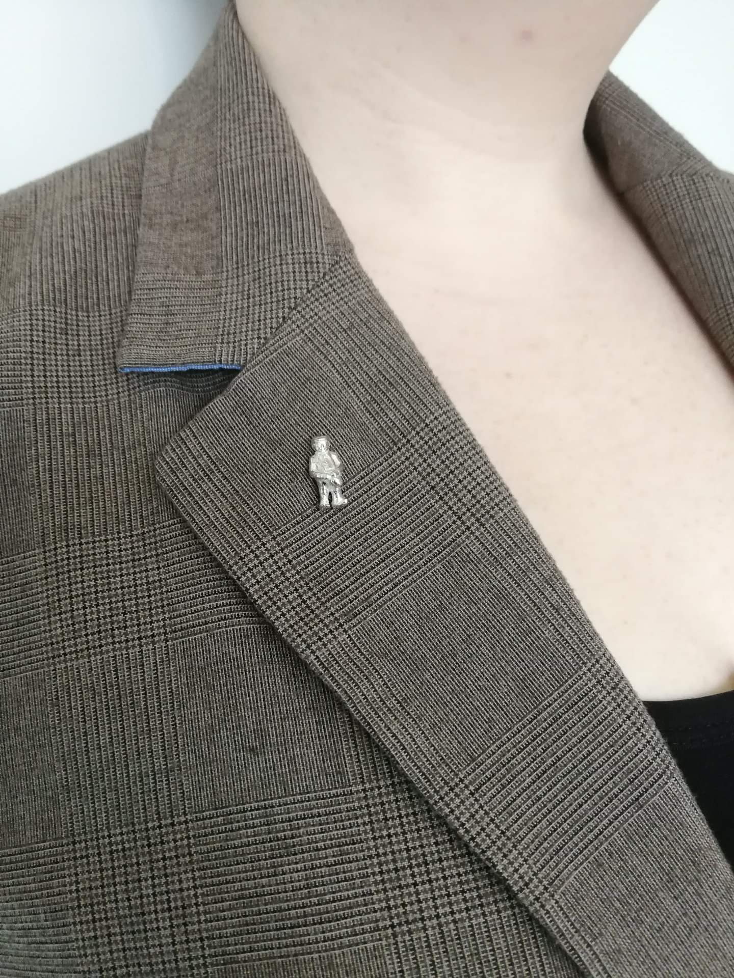 Trotse Tilburger pin