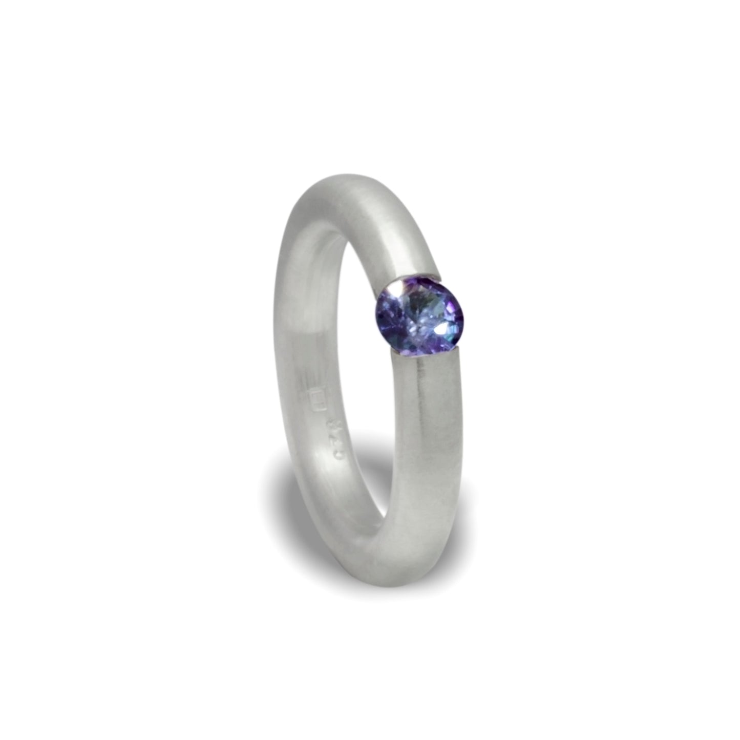 Ring Donut met facet geslepen steen