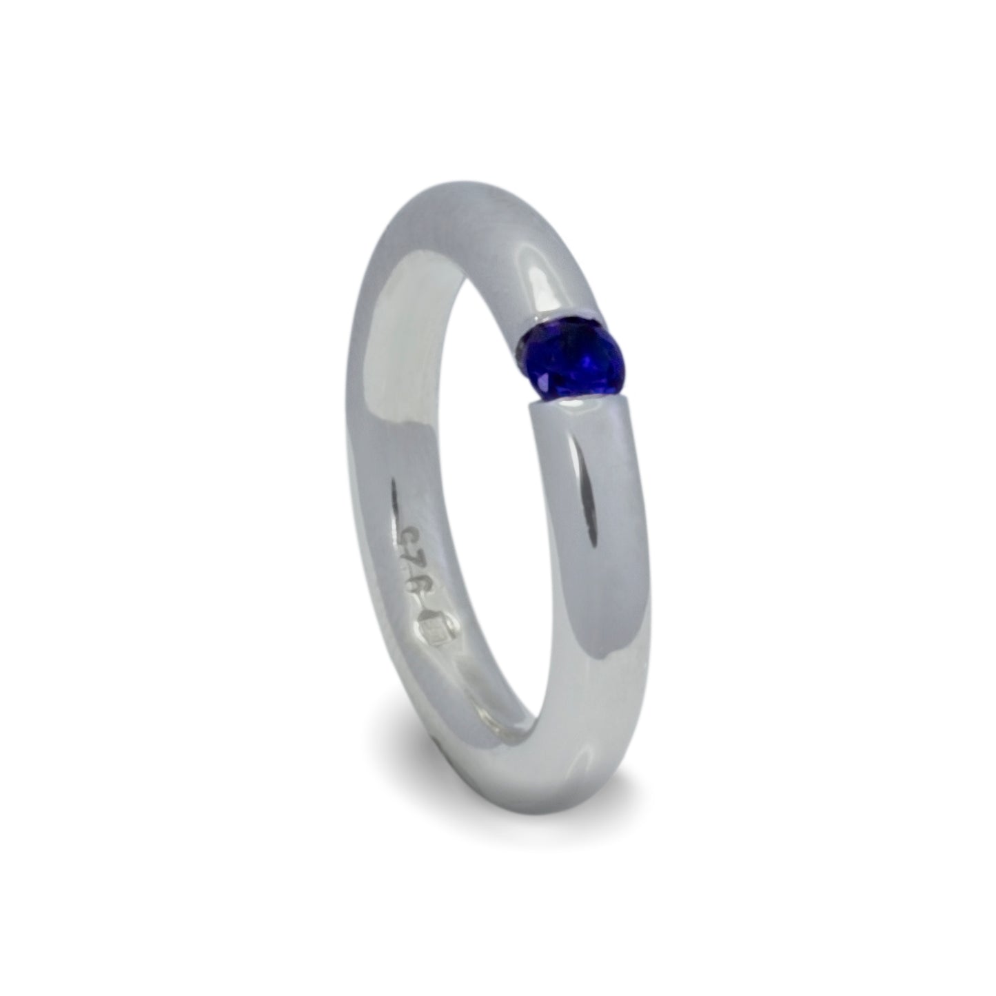 Ring Donut met facet geslepen steen